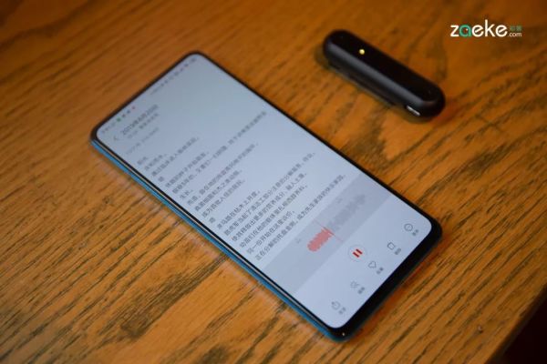 有点“耳背”的墨案 AI 录音笔,实则是一位话音刚落文稿已出的速录师
