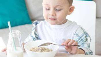 有料科普 篇八十三：这5种早餐最伤胃，不建议长期给孩子吃！ 