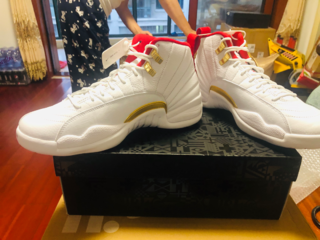 Air jordan 12 哎