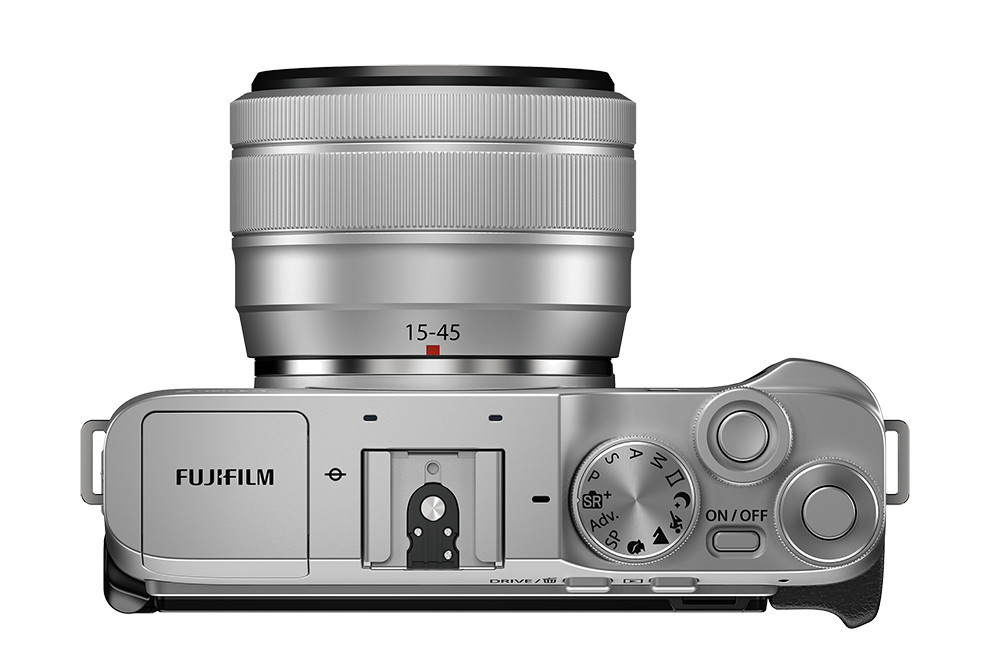 终于加入了翻转屏大家庭 富士发布入门无反相机FUJIFILM X-A7