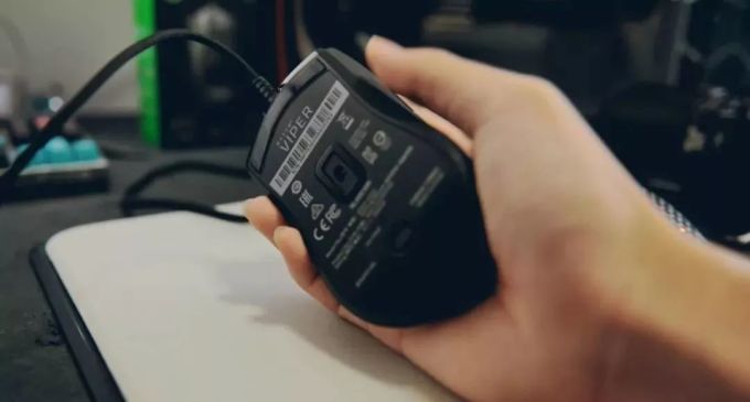 解毒 | 最便宜的轻量化鼠标?Razer Viper毒蝰