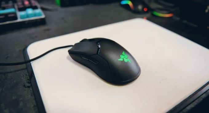 解毒 | 最便宜的轻量化鼠标?Razer Viper毒蝰