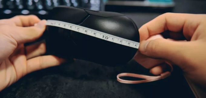 解毒 | 最便宜的轻量化鼠标?Razer Viper毒蝰