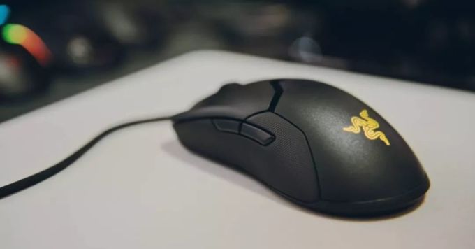 解毒 | 最便宜的轻量化鼠标?Razer Viper毒蝰