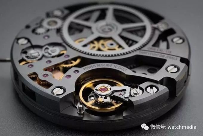 柏莱士的这块表,为什么让人这么眼熟?