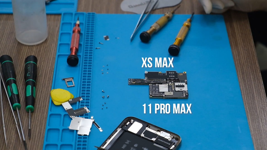 电池增大 24.5%、堆叠程度更高：iPhone 11 Pro Max全球首拆
