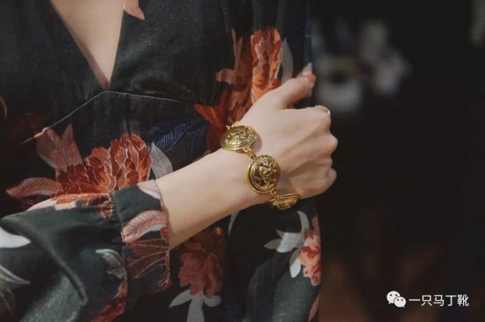 哪些衣服你买了很容易浪费,穿一两次就不会想再穿了?