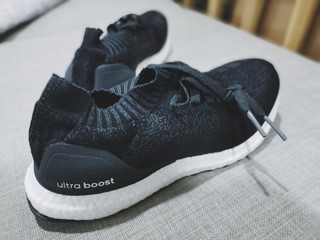 弹力十足的UltraBoost