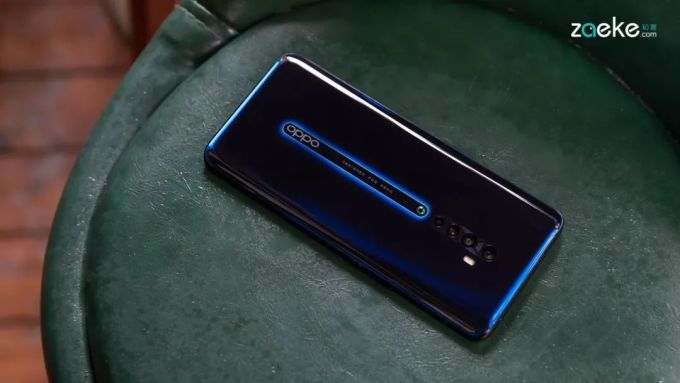 魅力“四摄”的OPPO Reno2,是时尚与体验的激烈碰撞