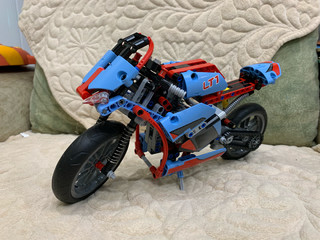 Lego 街头摩托 42036 科技组