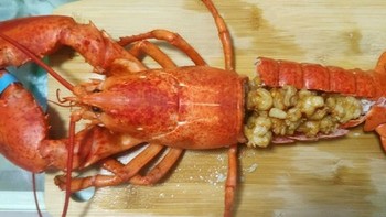 做饭啦 篇二：一虾两吃，这样做出来的波士顿大龙虾别有一番风味！