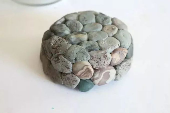 路边石头没人看,自己捡回家做花盆,种上多肉,1秒变身艺术品!