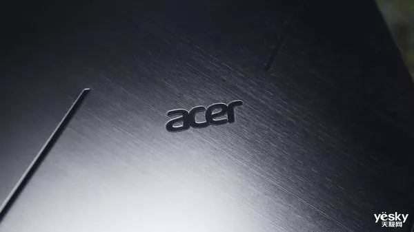 硬朗凶悍的轻薄游戏本 Acer暗影骑士轻刃评测