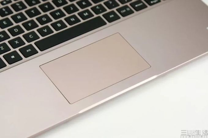 17311110984307.jpg 有“十”力,更有魅力:RedmiBook 14增强版评测