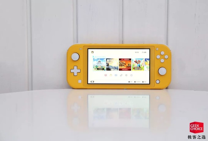 任天堂 Switch Lite 体验：只是一部「阉割版」的 Switch？