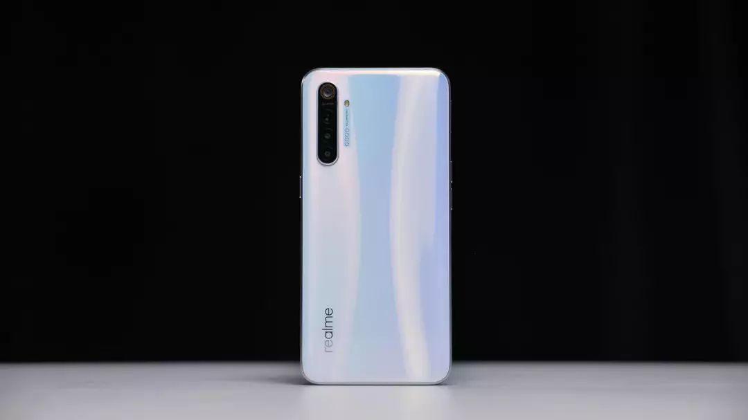 realme X2 上手：四摄系统有点东西