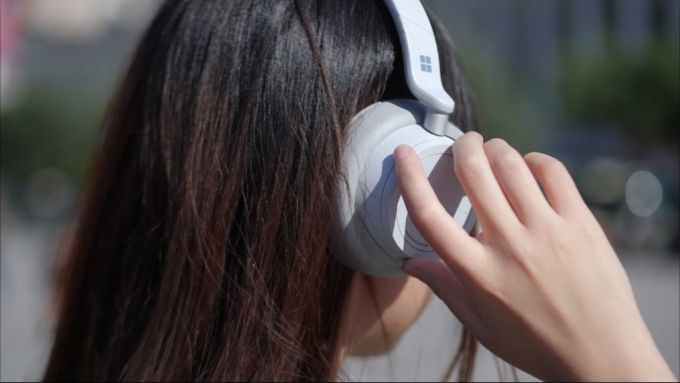 「科技美学」降噪耳机 | Bose/索尼/B&O/微软对比测试