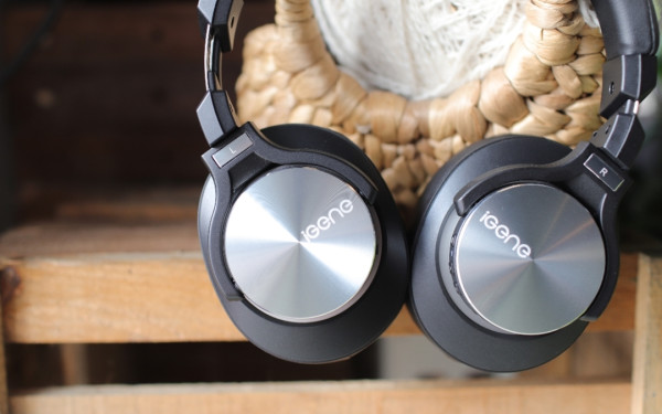 igene击音k5耳罩式头戴式蓝牙降噪耳机幻影黑
