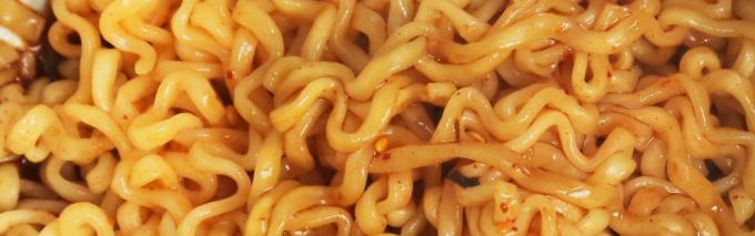拌面评测 | 舒淇彭于晏都在吃的面,真有那么香?