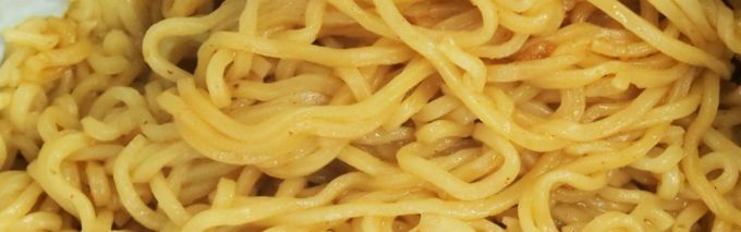 拌面评测 | 舒淇彭于晏都在吃的面,真有那么香?