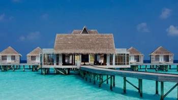 彦祖精选课堂 篇十六：Conde Nast Traveler读者之选2019印度洋最佳30个酒店，马尔代夫占大部分席位 