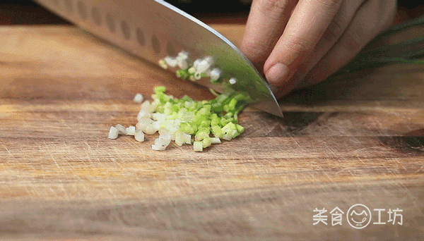 冬瓜最馋人的吃法!不放一点肉,味道却一点也不比肉差