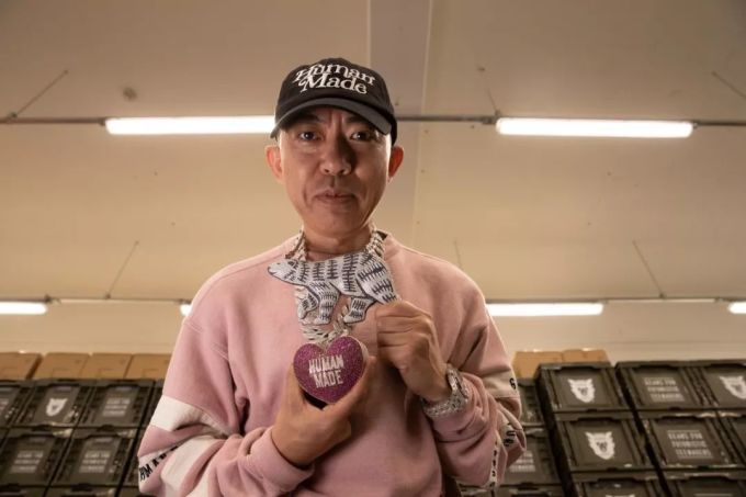 区分一下!NIGO®戴的是珠宝,你戴的最多只能叫饰物