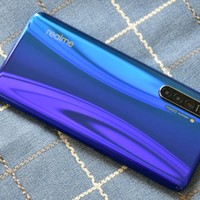 新性价比千元机——realme X2