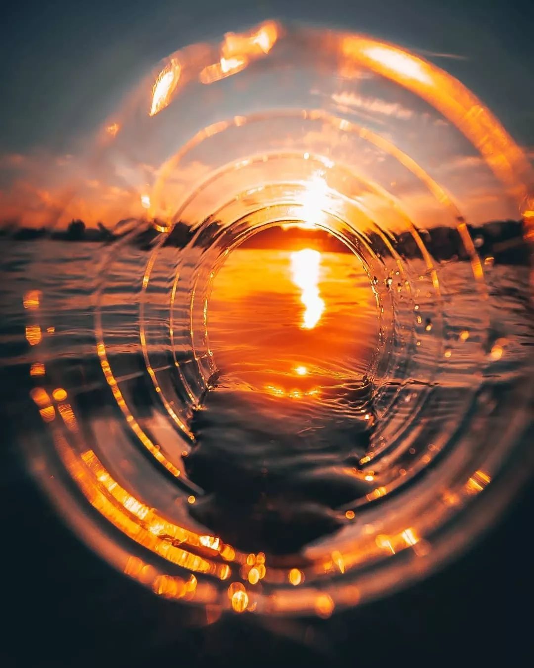 只靠这3种手法,就拍出震撼创意大片···_摄影摄像_什么值得买