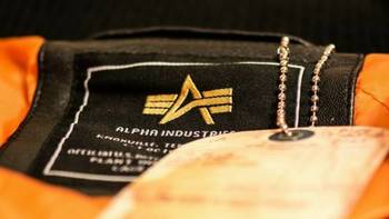 Alpha industries 欧版 MA-1 VF PM Leather Jacket