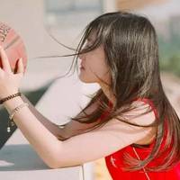 很多女孩子喜欢打篮球的--女子篮球的选购技巧