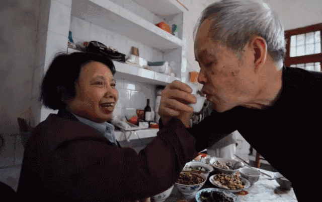 全部素人出演,成本仅1500元,这部国产片却让王传君流着泪叫好