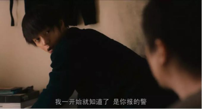 兄弟相残,姐妹互厮,这片证明:现实中最嫌弃你的人,常常是至亲