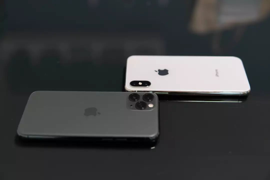 网友投稿：iPhone 11 Pro 午夜綠 全新開箱+深入評測+個人評論+實用技巧 