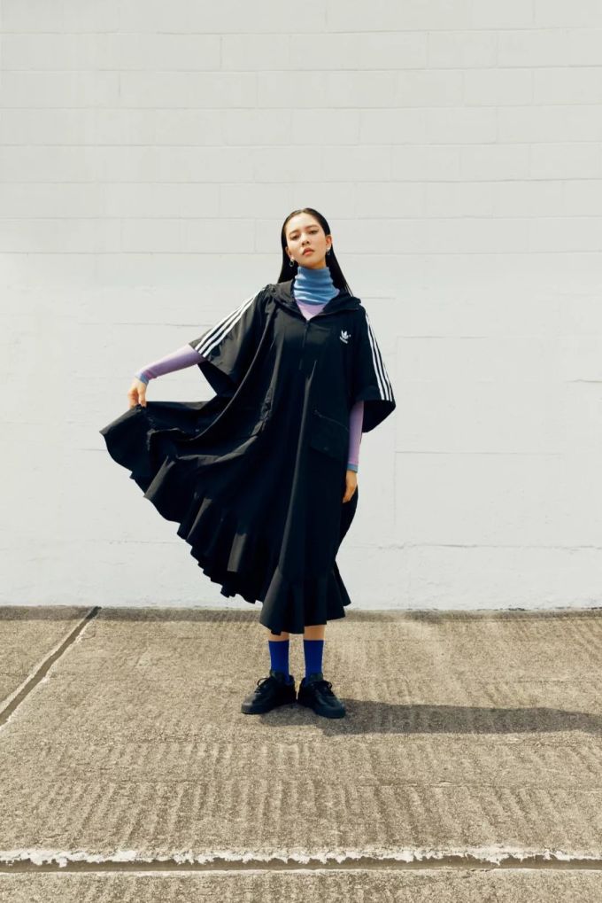 潮闻快食 | adidas Originals by J KOO 联名系列登场,Kiko 与 CamperLab 再次合作