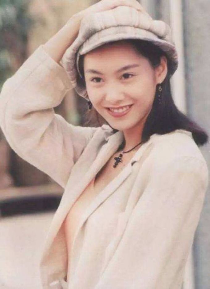微信截图_20191016102003.png 4款帽子挑选技巧,这个秋冬保暖又有型!