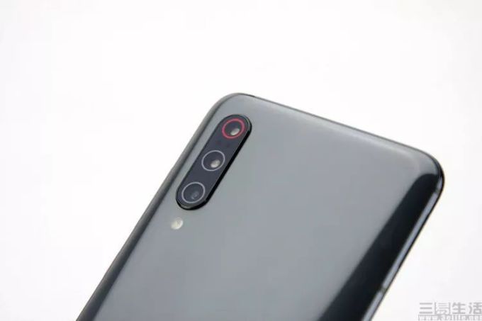 20100340133805.jpg 小米9 Pro 5G评测:战斗天使转型职业OL?