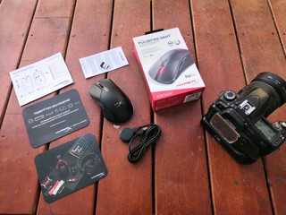 摆脱束缚，利器在手。Hyperx标枪鼠标