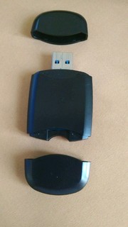绿巨人USB3.0读卡器