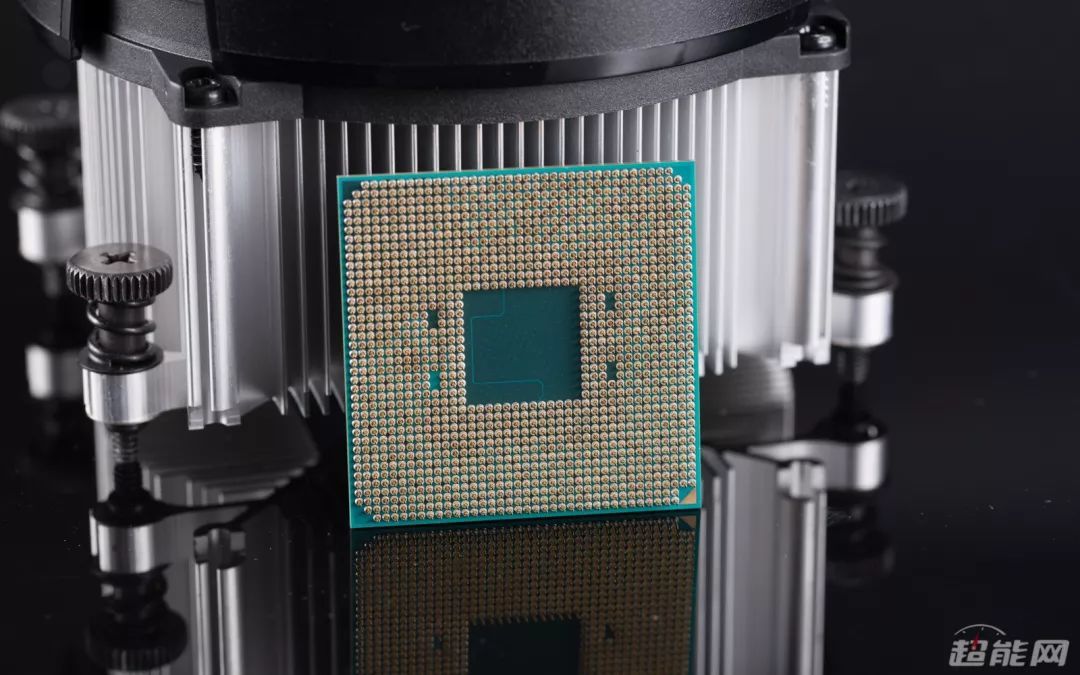 AMD锐龙5 3400G天梯榜评测：桌面最强核显平台