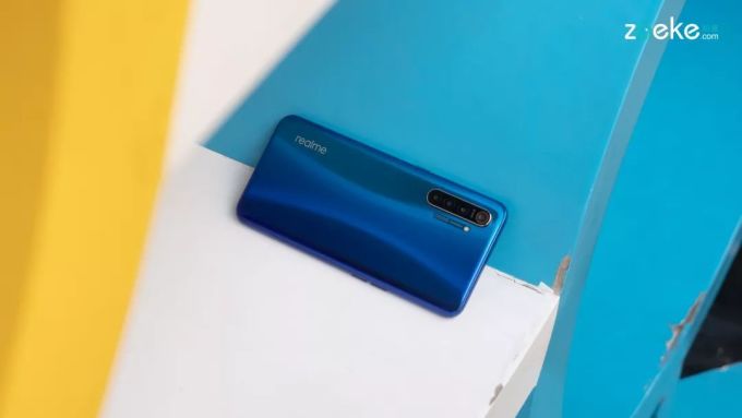 足够高配也足够低价,realme X2强得很简单