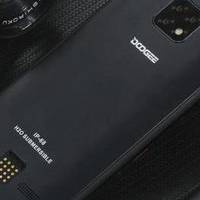 Doogee推出三防手机 飞利浦发布新款4K显示器