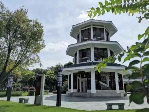 440438911617623484.jpg 为什么别人来广州出差却比我去旅游还享受?