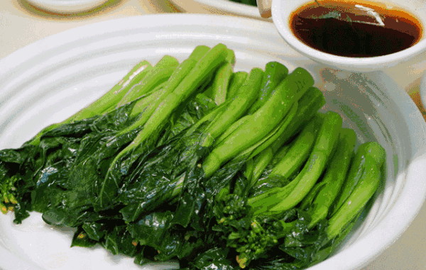 广东土豪:鲍参翅肚,都不如一碗豉油捞饭!