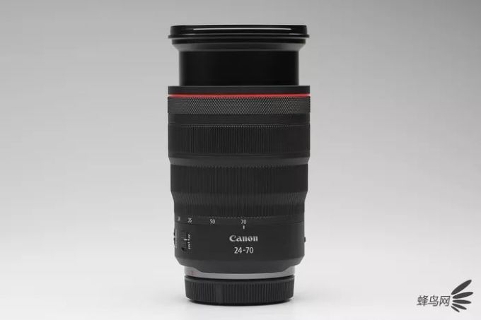新生RF大三元标变 佳能RF24-70mm F2.8评测