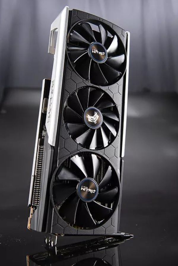 蓝宝石 RX 5700 XT Nitro+ 超白金评测:超白金品质,不负众望