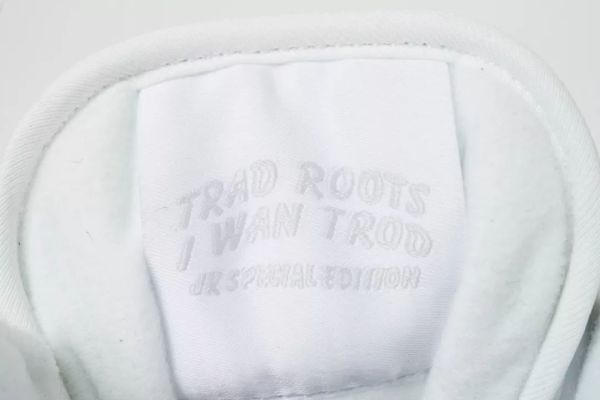 潮闻快食 | Travis Scott x Jordan Brand 服饰系列释出;Supreme x Vans 发售在即!