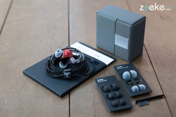 NA1是NF Audio的动圈初尝试,也是一次华丽的品牌转身