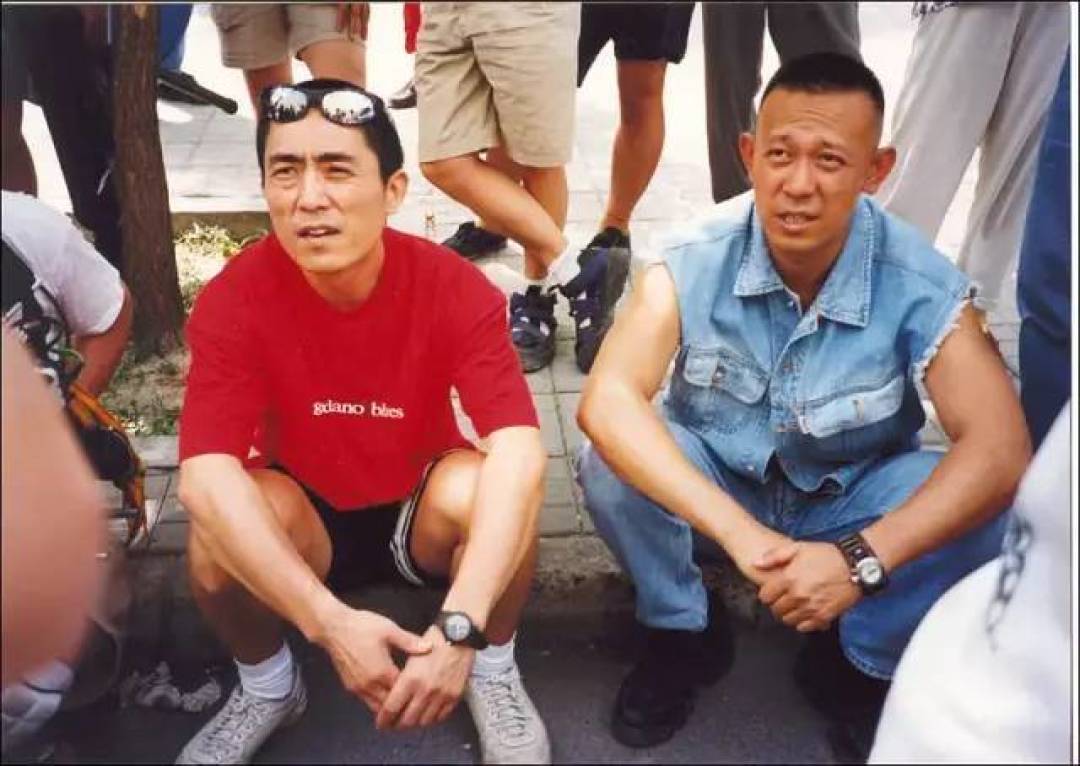 张艺谋联手姜文共同出演这部喜剧笑料十足却被观众低估了