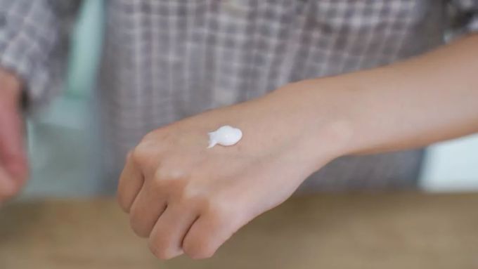冬天了,囤一瓶滋润不腻的香香身体乳过冬